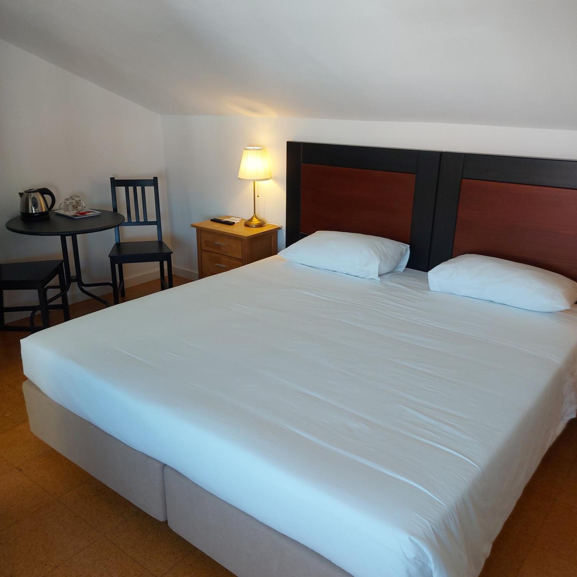 Soleil Bleu Hotel Вила Нова де Милфонтеш Стая снимка