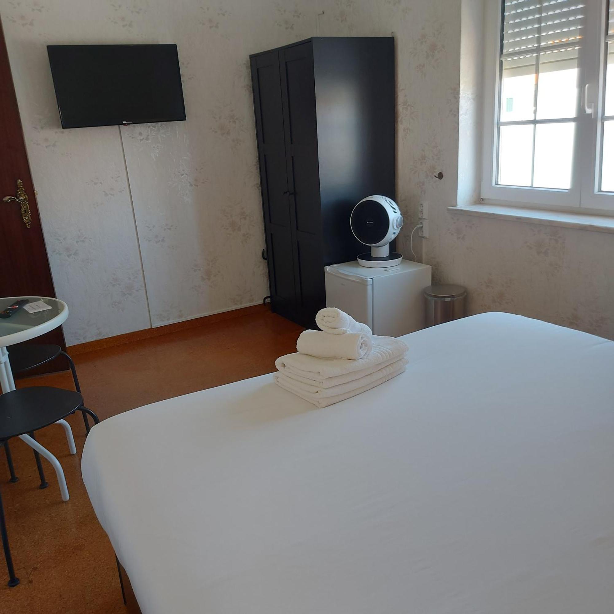 Soleil Bleu Hotel Вила Нова де Милфонтеш Стая снимка